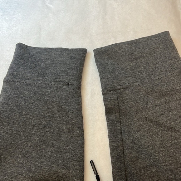 Kenneth Cole Mens XL Dark Gray Jogger. NWOT. Front pockets and 1 back. - Picture 7 of 9